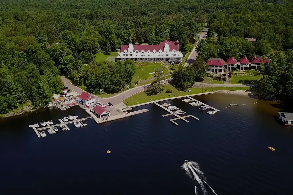 Windermere House waterfront location